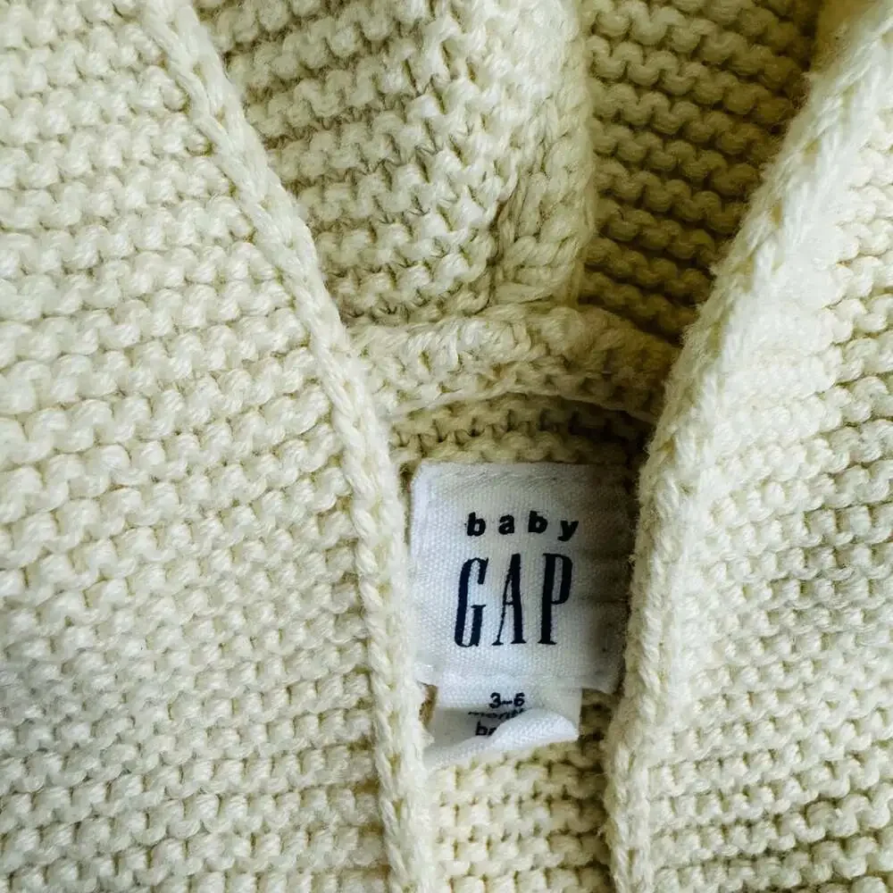 GAP baby sweater